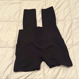 Spanx control top leggings